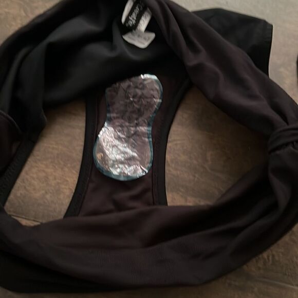 New Be Creative black side tie bikini Sz- 12 USA - Picture 8 of 8